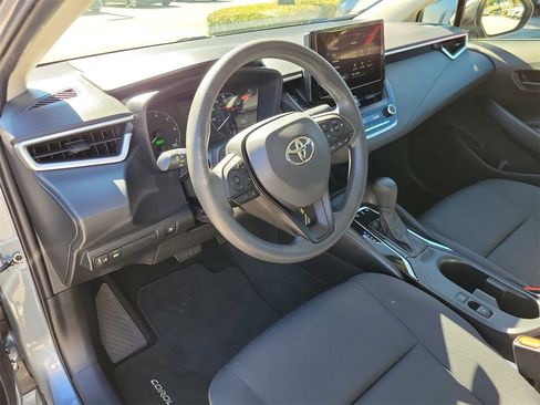 Used 2024 Toyota Corolla LE image 15