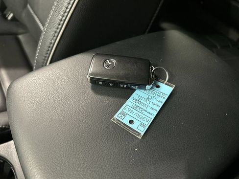 Certified 2025 MAZDA CX-5 AWD 2.5 S w/ Preferred Package image 12