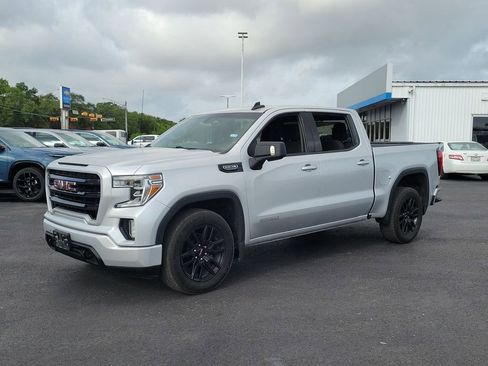 Used 2020 GMC Sierra 1500 Elevation w/ Elevation Value Package image 2