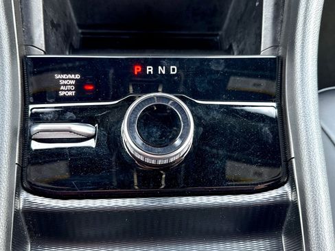 Used 2025 Jeep Grand Cherokee L Limited image 40