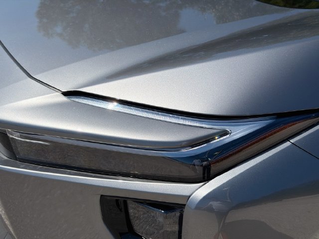 Used 2026 Toyota bZ FWD image 9