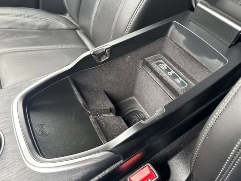 Used 2023 Alfa Romeo Stelvio Sprint AWD/4WD image 45