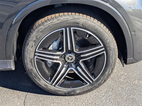 Used 2025 Mercedes-Benz GLC 300 GLC 300 image 12