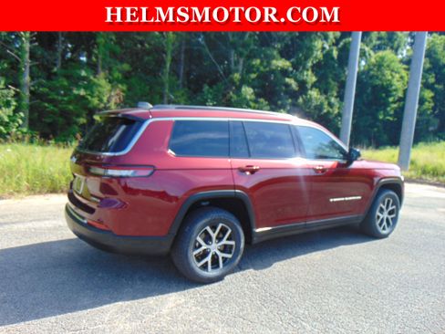 Used 2024 Jeep Grand Cherokee L Limited AWD/4WD image 13