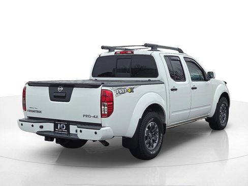 Used 2021 Nissan Frontier PRO-4X w/ Pro-4x Utility Package image 5