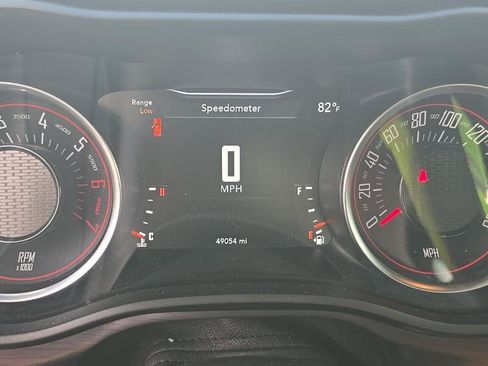Used 2018 Dodge Challenger R/T Scat Pack w/ Driver Convenience Group RWD image 12