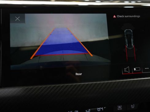 Used 2023 Audi e-tron GT Premium Plus w/ Performance Package image 30