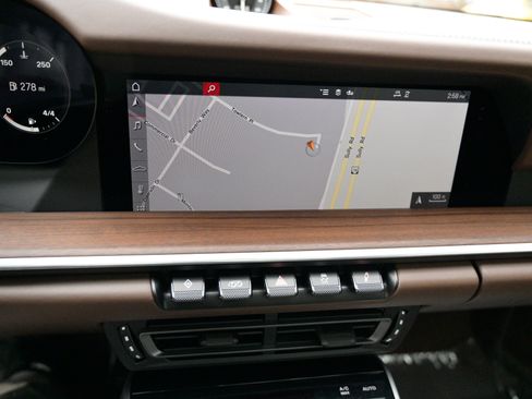 Used 2020 Porsche 911 Carrera 4S image 31