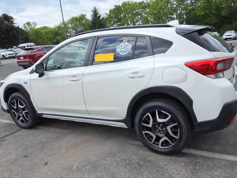 Used 2023 Subaru Crosstrek Hybrid w/ Moonroof Package w/Navigation AWD/4WD image 6