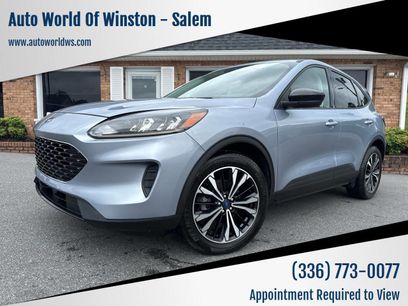 Used 2022 Ford Escape SE w/ SE Sport Appearance Package