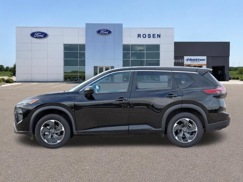 Used 2025 Nissan Rogue SV AWD/4WD image 6