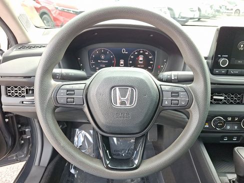 Used 2024 Honda Accord EX image 19