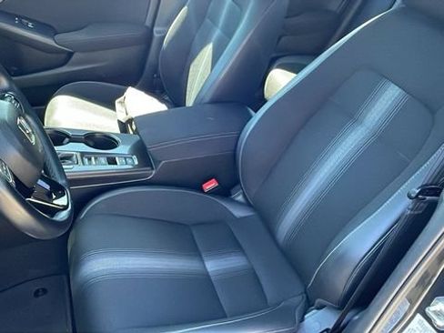 Used 2024 Honda Civic Sport image 11