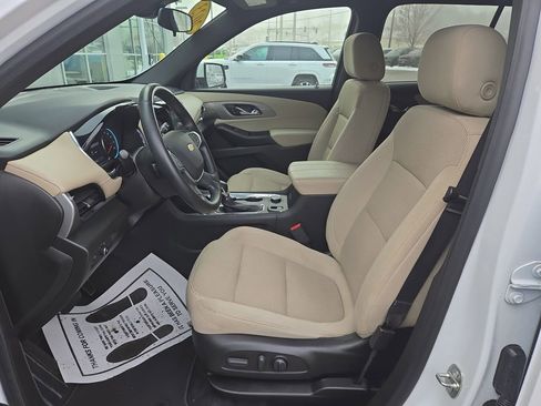 Used 2023 Chevrolet Traverse LT w/ LPO, Cargo Package image 14