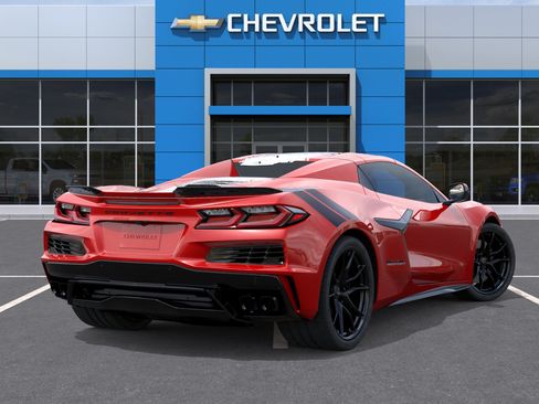 New 2027 Chevrolet Corvette Grand Sport w/ Z52 Sport Performance Package RWD image 4