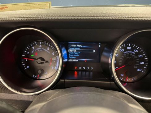 Used 2019 Ford Mustang Coupe RWD image 20