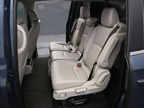 Used 2025 Honda Odyssey EX-L image 12