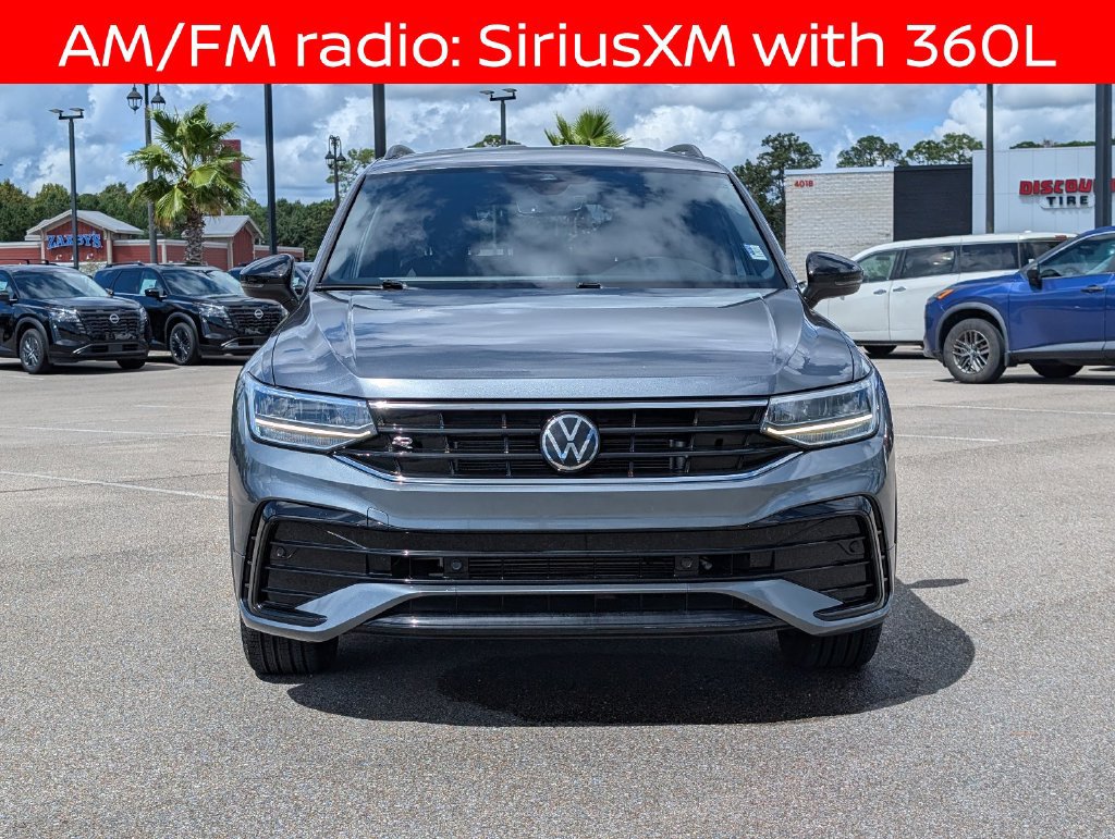 Used 2022 Volkswagen Tiguan SE R-Line FWD image 10