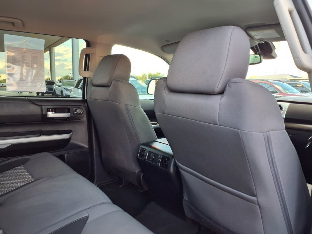 Used 2020 Toyota Tundra SR5 w/ SR5 Convenience Package RWD image 20