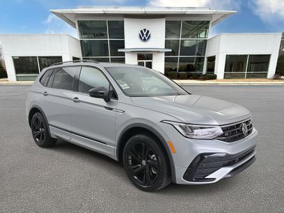 Used 2023 Volkswagen Tiguan SE R-Line