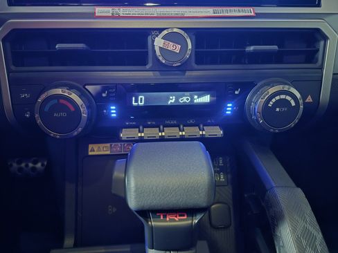 New 2026 Toyota 4Runner 4WD image 26