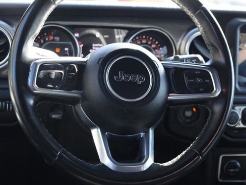 Used 2021 Jeep Wrangler Unlimited Sahara image 25