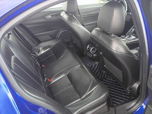 Used 2022 Alfa Romeo Giulia Ti AWD/4WD image 21
