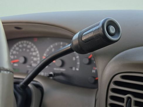 Used 2003 Ford F150 XLT RWD image 29