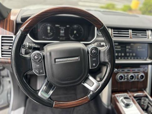Used 2017 Land Rover Range Rover HSE AWD/4WD image 20