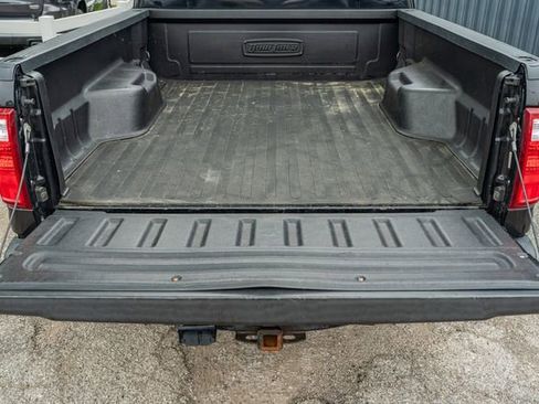 Used 2015 Ford F250 XLT w/ XLT Premium Package AWD/4WD image 14
