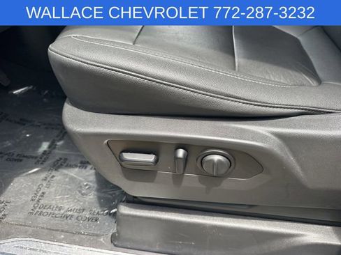 Used 2021 Chevrolet Silverado 1500 RST w/ Convenience Package II AWD/4WD image 20