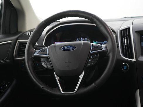Used 2016 Ford Edge SEL w/ Equipment Group 201A AWD/4WD image 16