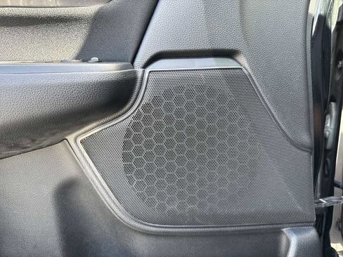 Used 2017 Honda CR-V EX image 29