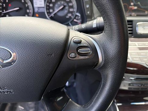 Used 2011 INFINITI M37 x w/ Premium Pkg AWD/4WD image 16