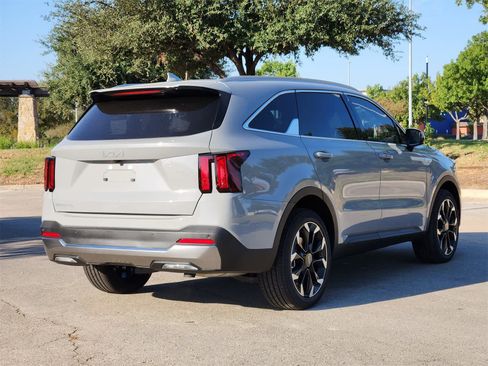 New 2026 Kia Sorento EX image 5