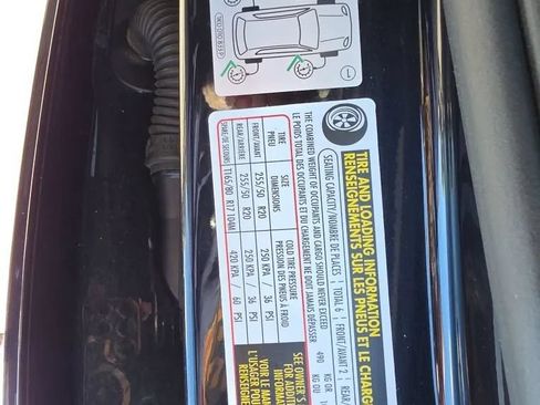 Used 2021 Volkswagen Atlas SE w/ Towing Package AWD/4WD image 19