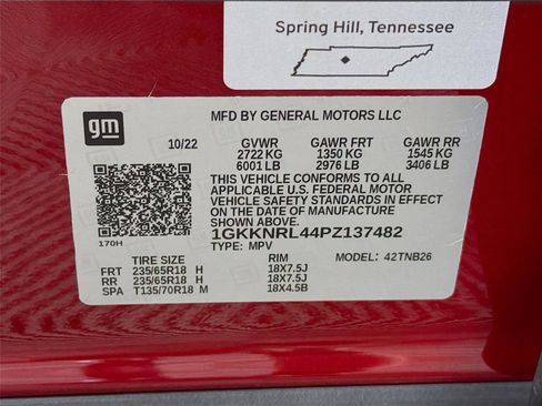 Used 2023 GMC Acadia SLE w/ Driver Convenience Package image 32