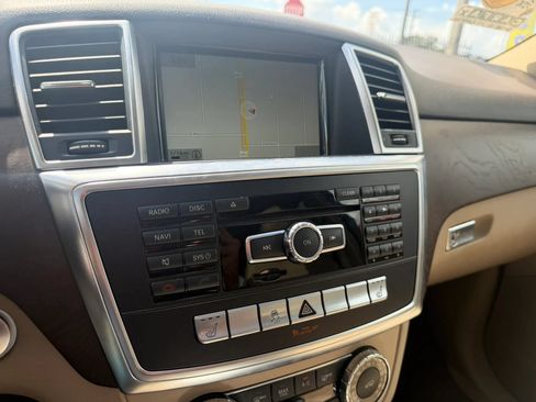 Used 2015 Mercedes-Benz ML 350 2WD image 19