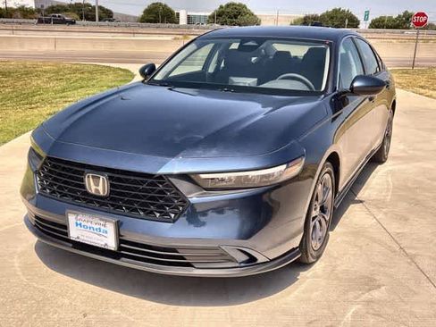 Used 2023 Honda Accord EX image 2