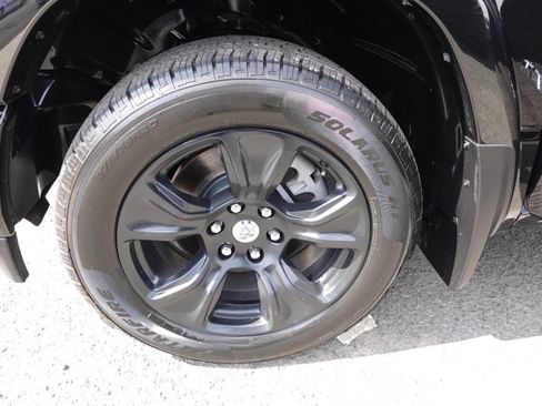 Used 2022 RAM 1500 Laramie AWD/4WD image 67