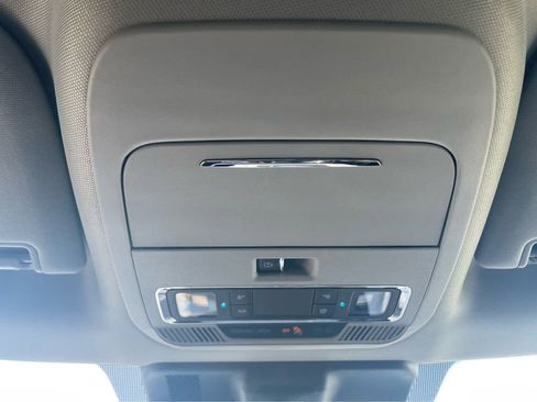 Used 2025 Ford F150 Lariat w/ Equipment Group 501A Mid AWD/4WD image 28
