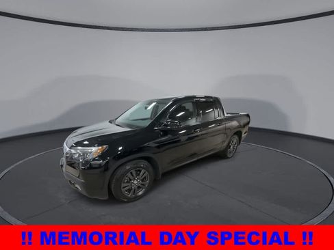 Used 2017 Honda Ridgeline Sport image 4