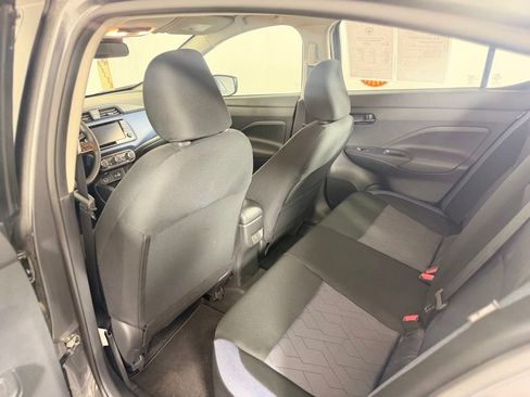 Used 2025 Nissan Versa SV FWD image 15