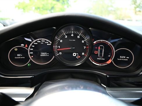 Used 2017 Porsche Panamera 4S w/ Premium Package Plus AWD/4WD image 51