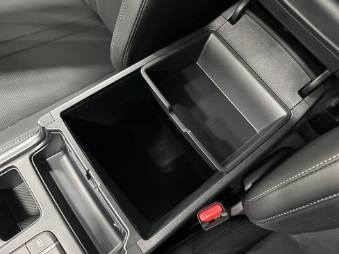 New 2026 Kia Sorento S image 24