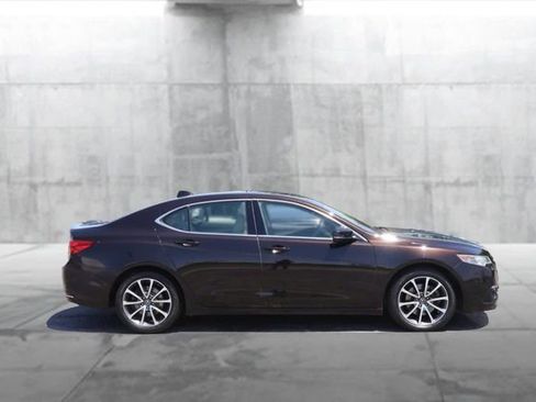 Used 2017 Acura TLX V6 SH-AWD w/ Technology Pkg image 5