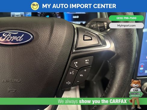 Used 2023 Ford Edge Titanium w/ Equipment Group 301A AWD/4WD image 18