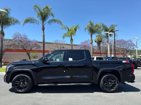 New 2026 Toyota Tundra SR5 image 4