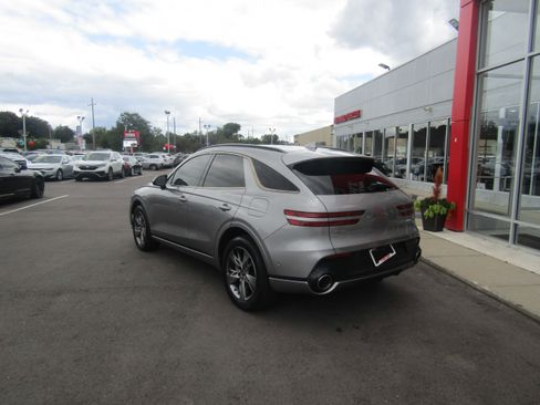 Used 2022 Genesis GV70 3.5T Sport w/ Sport Advanced Package image 3