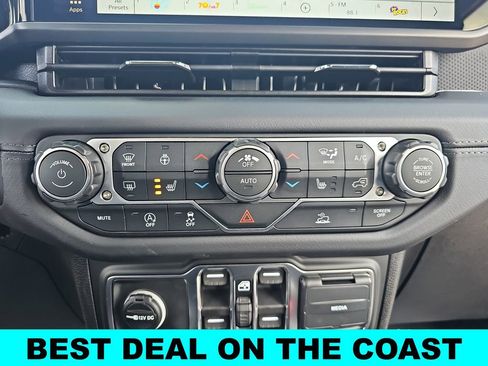 New 2026 Jeep Wrangler Unlimited Rubicon w/ Steel Bumper Group image 20